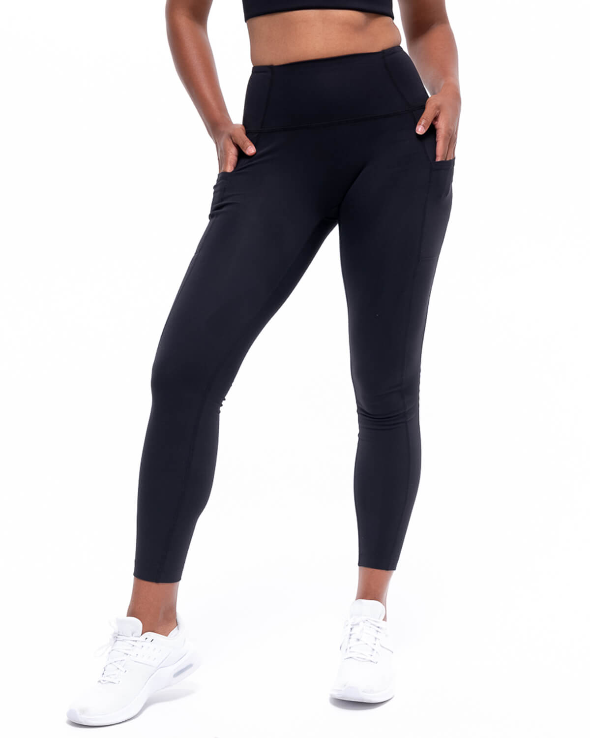 High-Rise Legging with Pockets And Mesh- Black